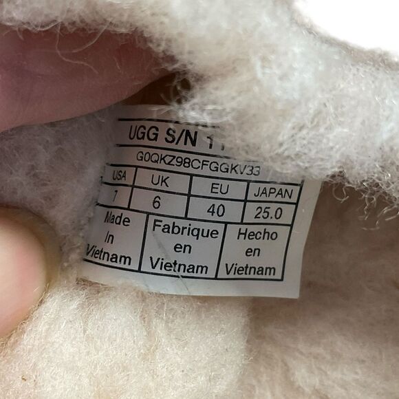 UGG Men's Ascot Chestnut Suede Leather Slippers Size 7 - Picture 4 of 15